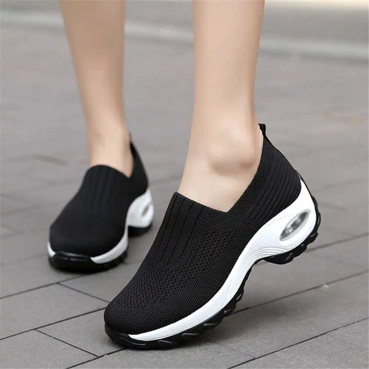 Women's  Vulcanize Sneakers White Women's Luxury Flat Sport Health Character Shoose Zapato